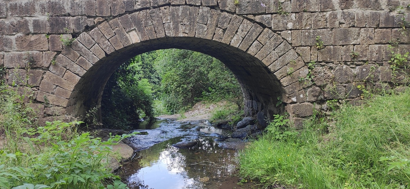 Cascate di Conca della Campania, tra verde e picnic.